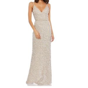 NWT MacDuggal 5394 Beaded Nude Silver Chandelier Crystal Drop Gown-Sz 14 & Sz 6